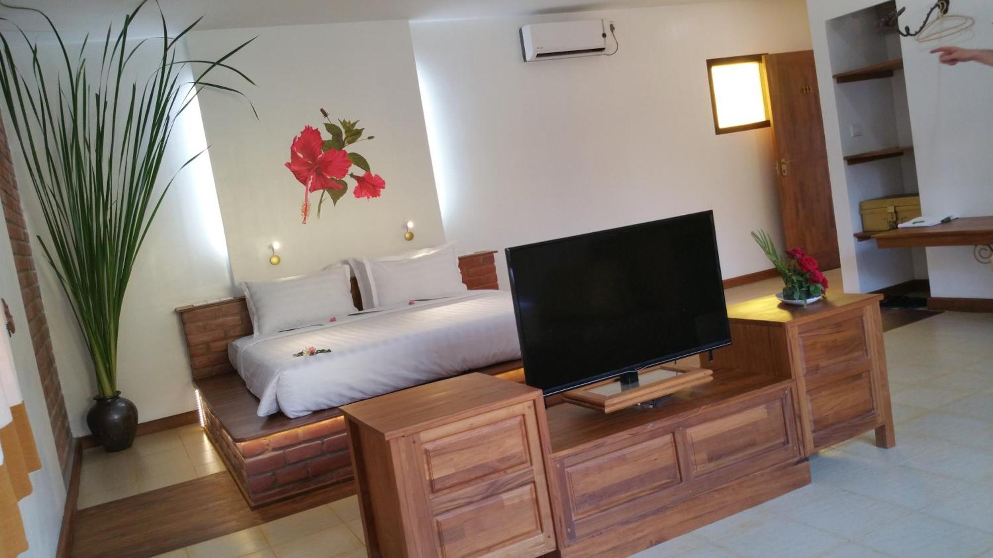 Thanakha Inle Hotel Nyaungshwe Rum bild
